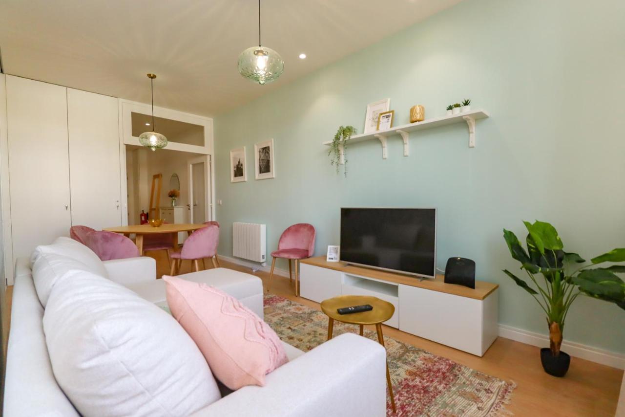 Santa Luzia Views - Modern City Centre Apartment With Iconic Views فيانا دو كاستيلو المظهر الخارجي الصورة